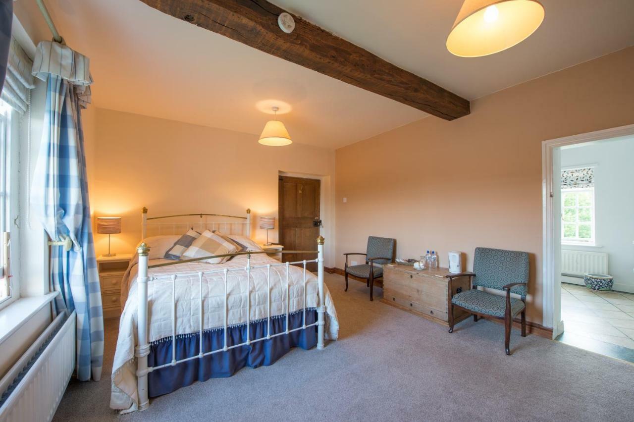 Moreton Hall Farm Bed and Breakfast Newport  Zewnętrze zdjęcie