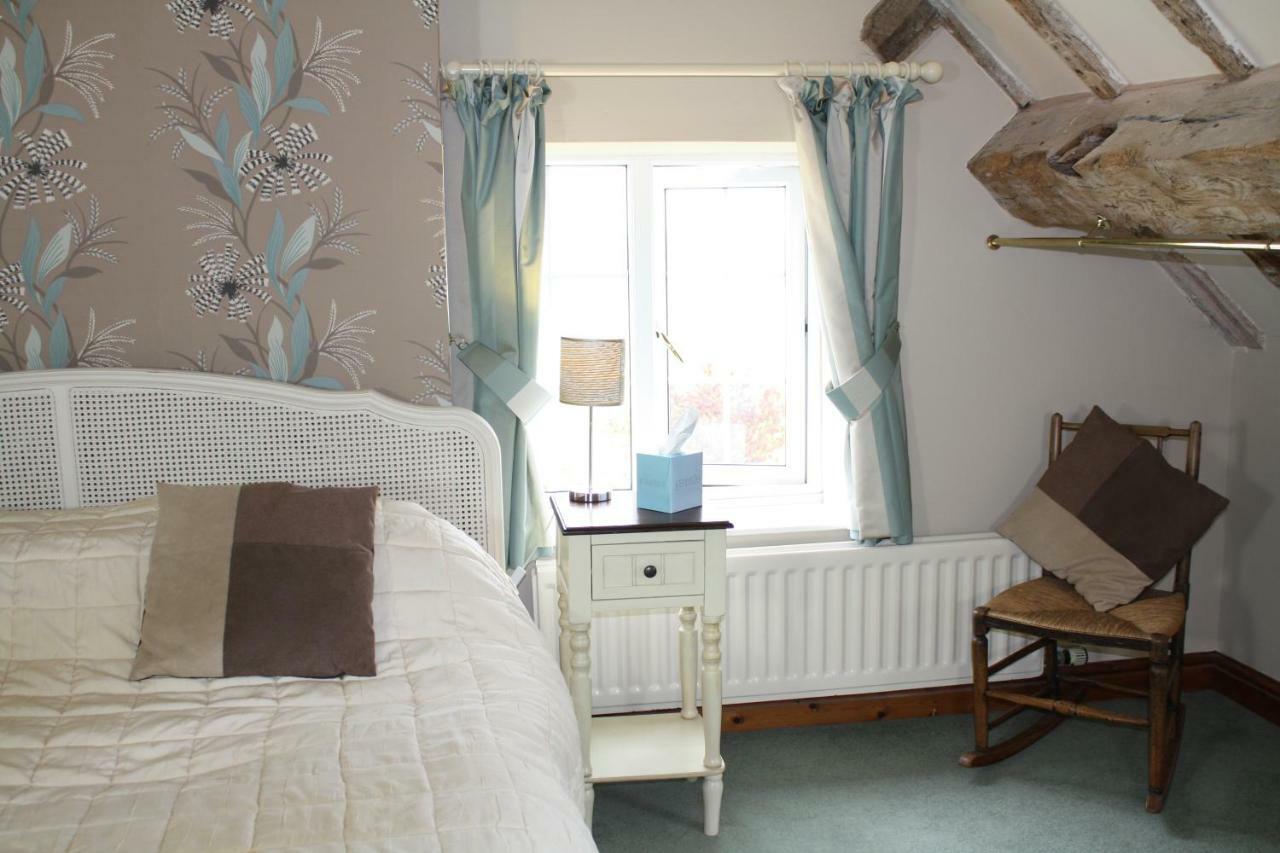 Moreton Hall Farm Bed and Breakfast Newport  Zewnętrze zdjęcie